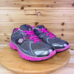 Skechers Sneakers Womens 9.5 Gray and Pink Tone-Ups Fitness Low Top Running Shoe